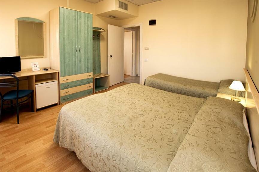 Hotel Scacciapensieri 네뚜노 외부 사진