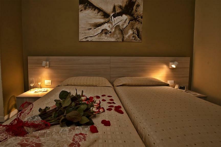 Hotel Scacciapensieri 네뚜노 외부 사진