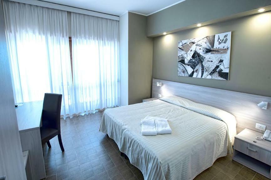 Hotel Scacciapensieri 네뚜노 외부 사진