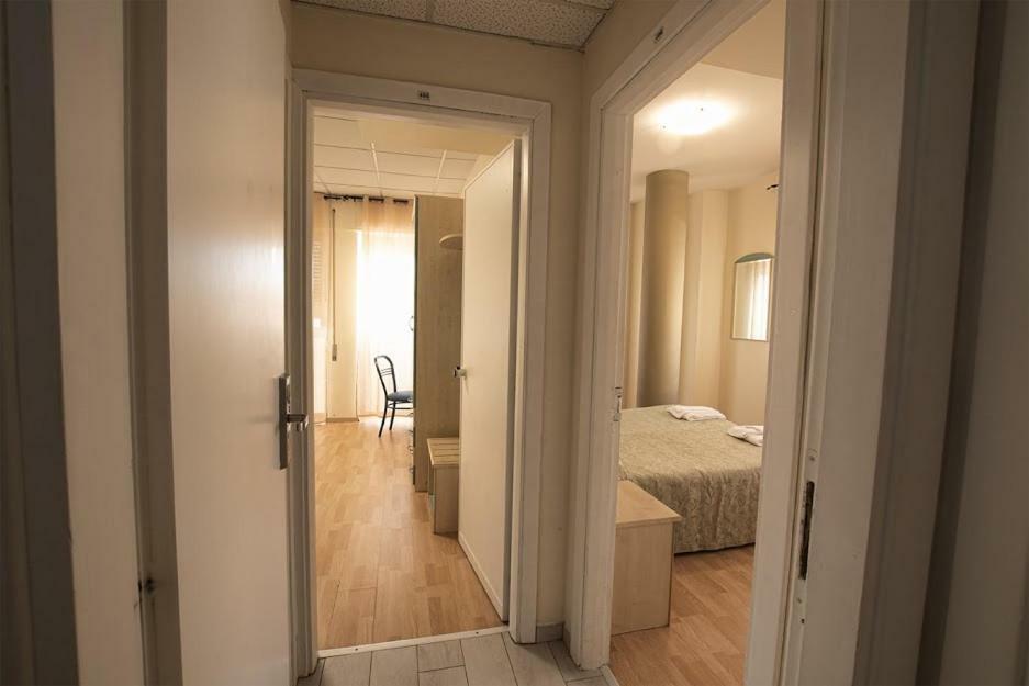 Hotel Scacciapensieri 네뚜노 외부 사진