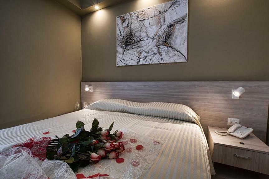 Hotel Scacciapensieri 네뚜노 외부 사진