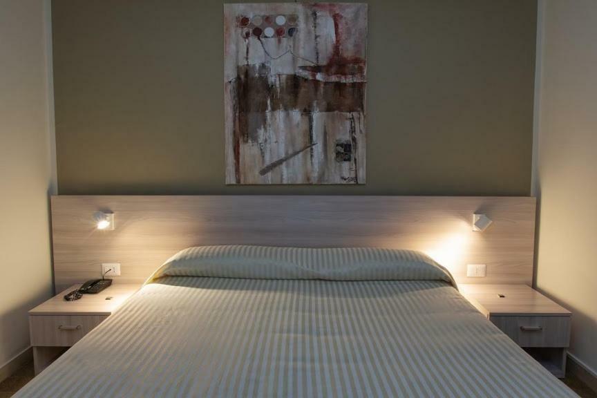 Hotel Scacciapensieri 네뚜노 외부 사진