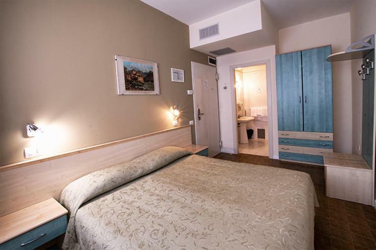 Hotel Scacciapensieri 네뚜노 외부 사진